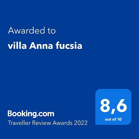 Villa Anna Fucsia Reitani Extérieur photo